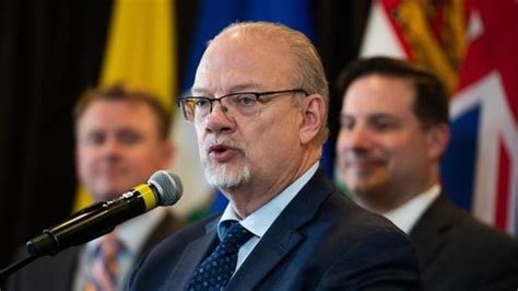 Federal minister criticizes Manitoba Tory ad that cites rejection of landfill search